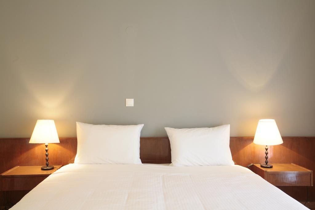 Hotel Theoxenia Лутракі Екстер'єр фото