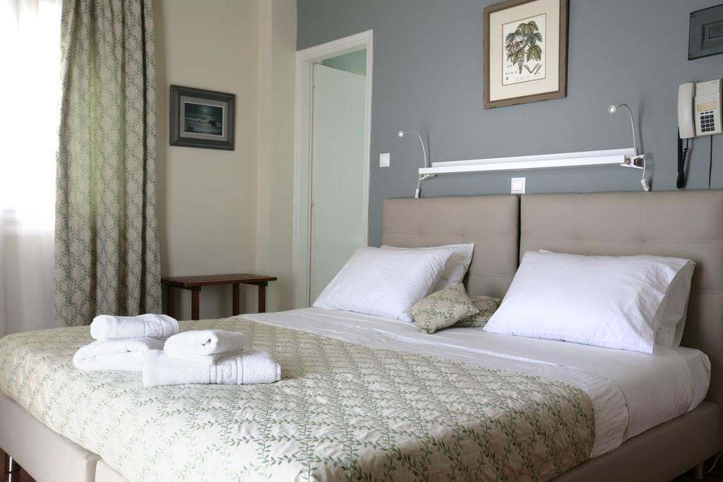 Hotel Theoxenia Лутракі Екстер'єр фото
