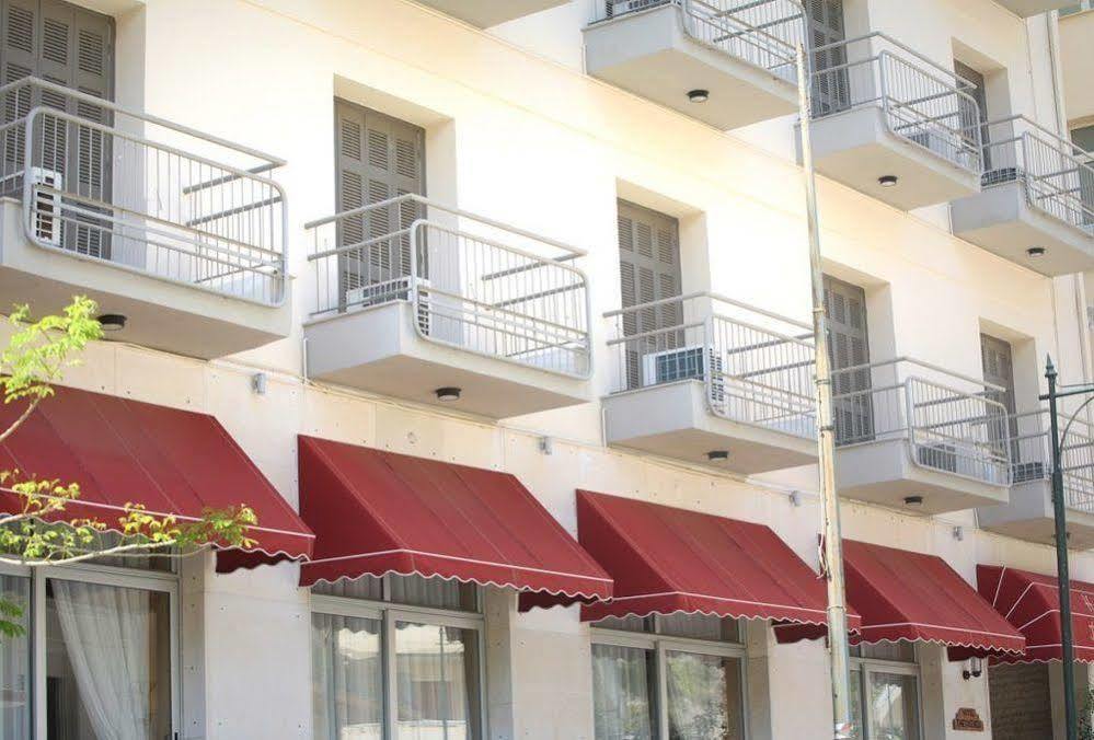Hotel Theoxenia Лутракі Екстер'єр фото
